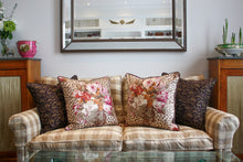 Load image into Gallery viewer, The "Court Bouquet" Pair