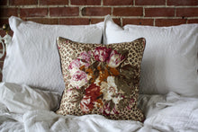 Load image into Gallery viewer, The "Court Bouquet" Pair